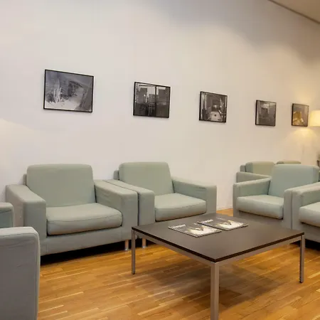 Hotel Onix Rambla 3*