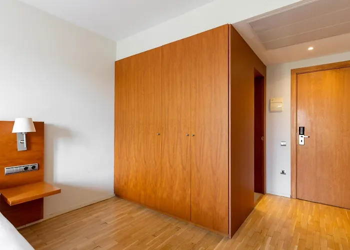 Onix Rambla 3* Барселона