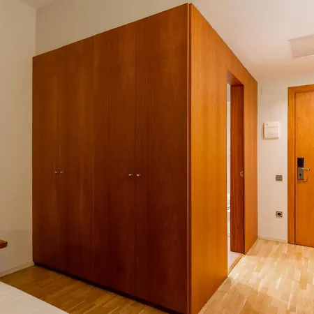 Hotel Onix Rambla 3*