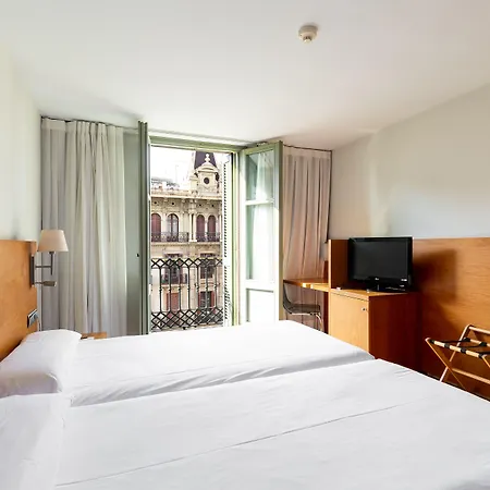 Hotel Onix Rambla 3*
